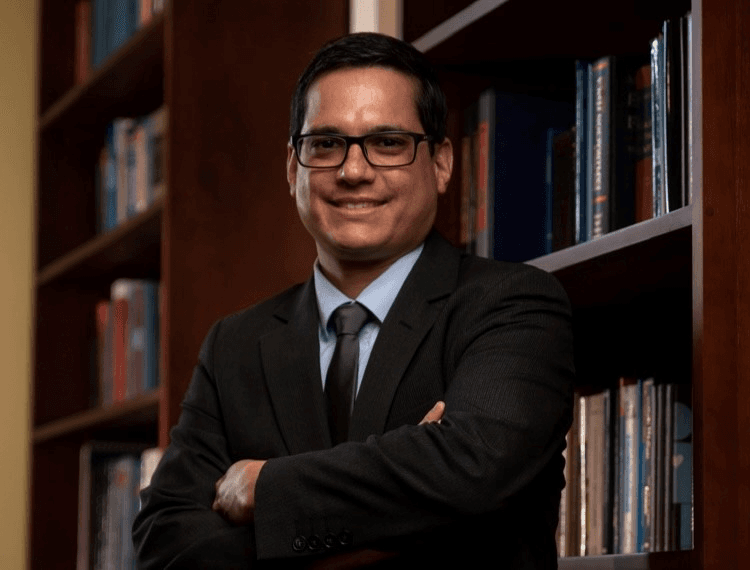 Foto de Dr. Guillermo Fernández